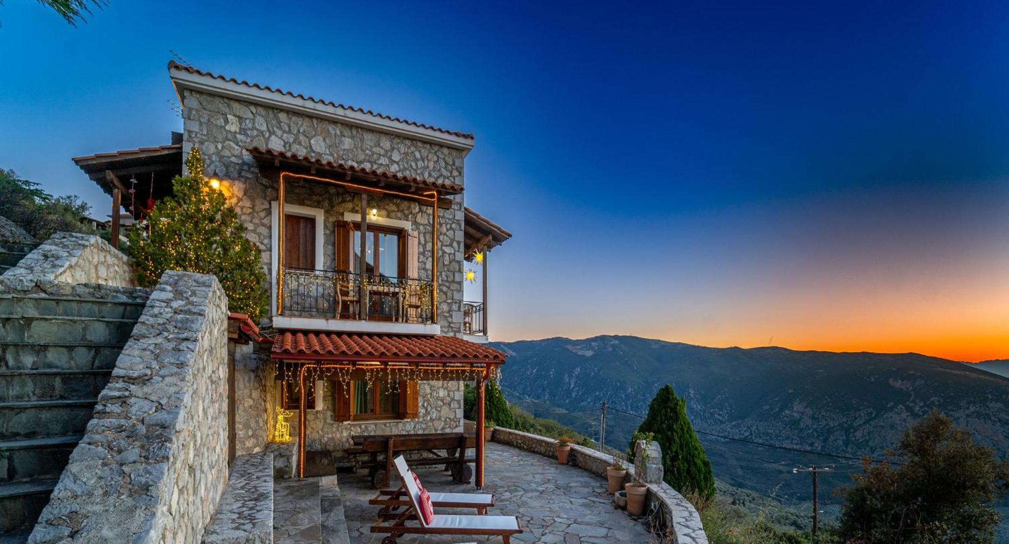 Rock Dandy Deluxe Chalet In Arachova - Delphi, Sauna, Prv Parking, Amazing View Eksteriør bilde