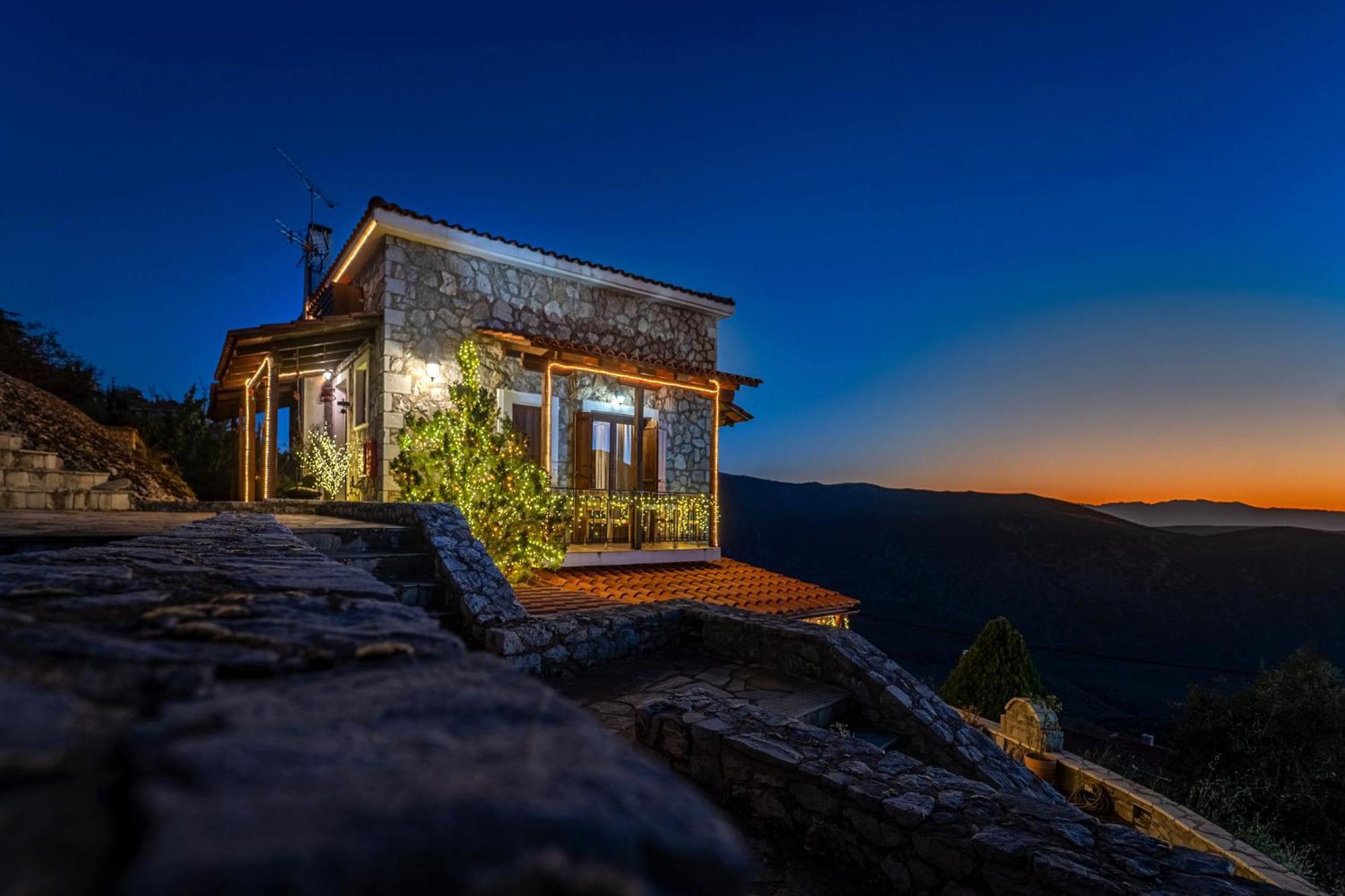 Rock Dandy Deluxe Chalet In Arachova - Delphi, Sauna, Prv Parking, Amazing View Eksteriør bilde
