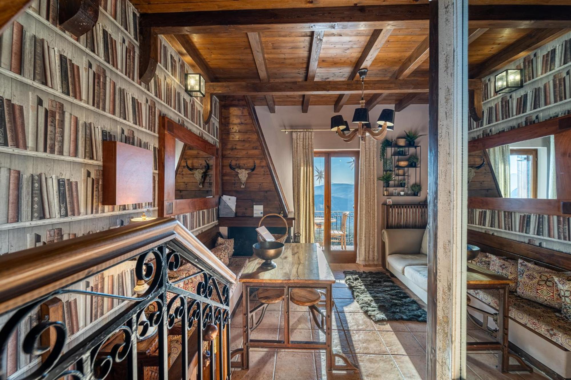 Rock Dandy Deluxe Chalet In Arachova - Delphi, Sauna, Prv Parking, Amazing View Eksteriør bilde